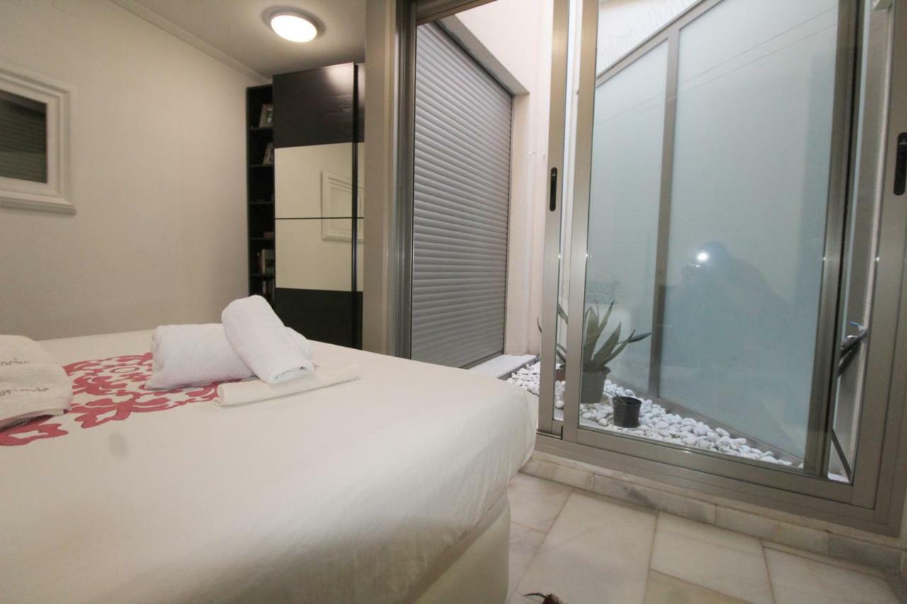 Precioso Apartamento Al Lado De Las Torres De Serrano Valencia Eksteriør billede