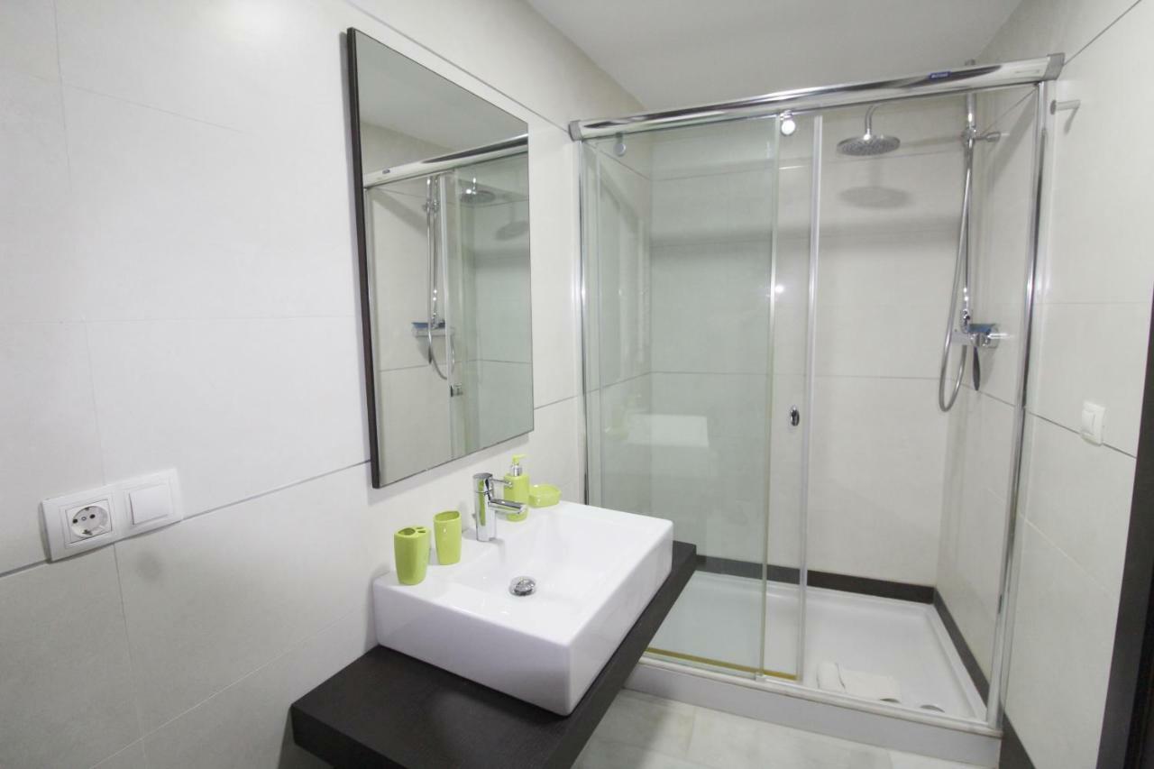 Precioso Apartamento Al Lado De Las Torres De Serrano Valencia Eksteriør billede